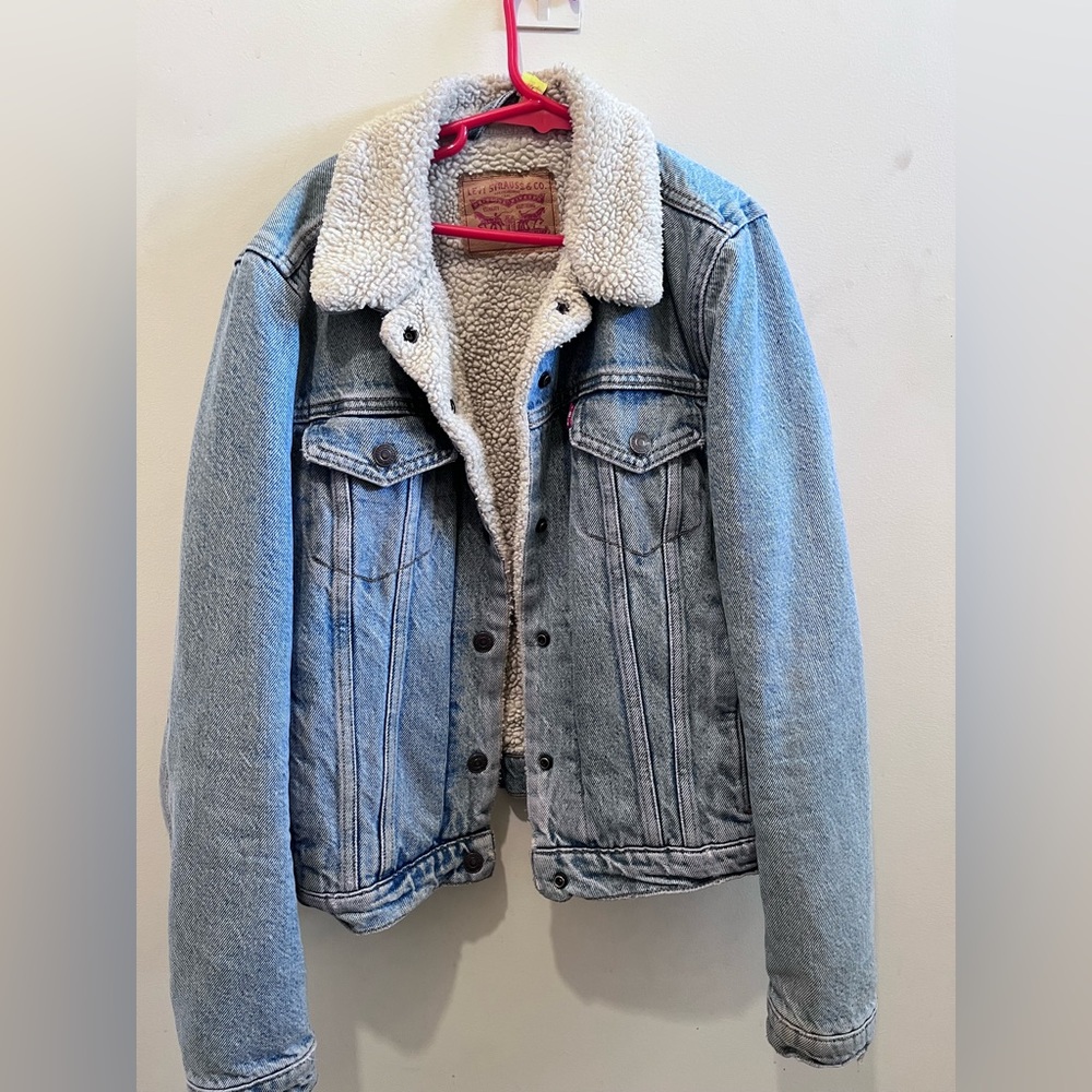 Levi’s sherpa jacket women’s